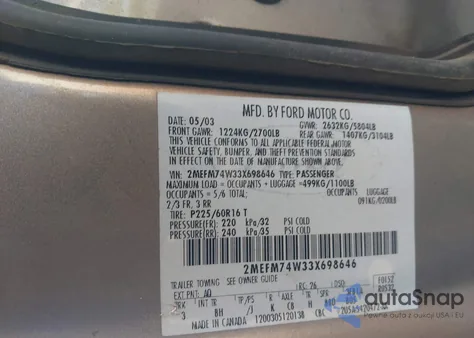 2003 Mercury Grand Marquis Gs z USA, uszkodzony, nr VIN 2MEFM74W33X698646